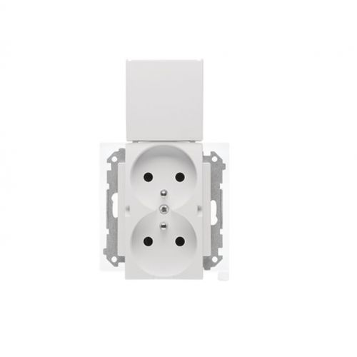 Simon 55 Gniazdo wtyczkowe podwójne do wersji IP44 z uszczelką szybkozłączka KlapkaW kolorze pokrywy Biały mat TGZ2BMCZ.01/111 KONTAKT - przechwytywanie[128].jpg